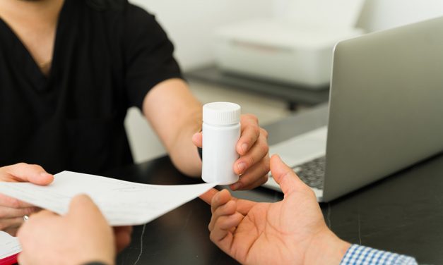 Mittel gegen Haarausfall – Quacksalberei oder wirksame Medizin