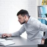 Sitz gerade: Rückenschule im Alltag