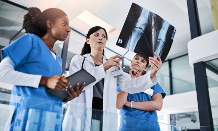 Knochenmarkspende – Die Suche nach der Nadel im Heuhaufen