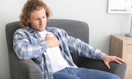 Brustschmerzen bei Minusgraden – Warnzeichen für Herzinfarkt